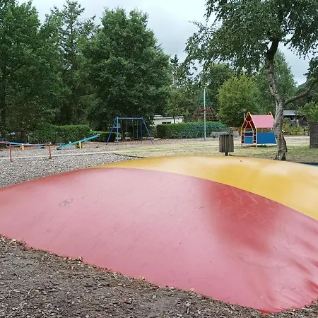 Bosbungalow De Eekhoorn Chalet *