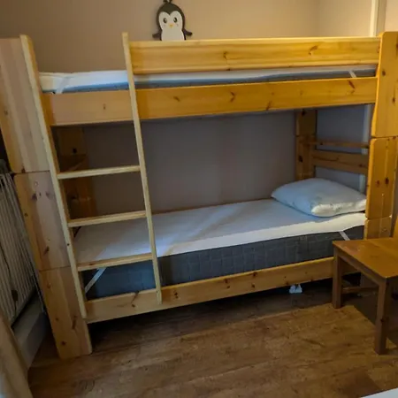 Bosbungalow De Eekhoorn Chalet *