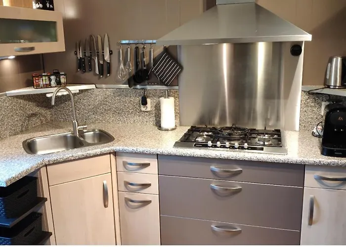 Bosbungalow De Eekhoorn Chalet Nunspeet