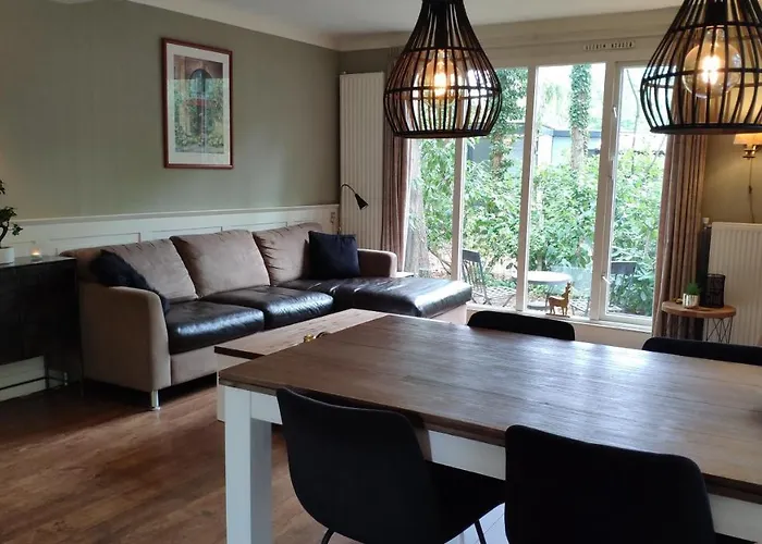 Bosbungalow De Eekhoorn